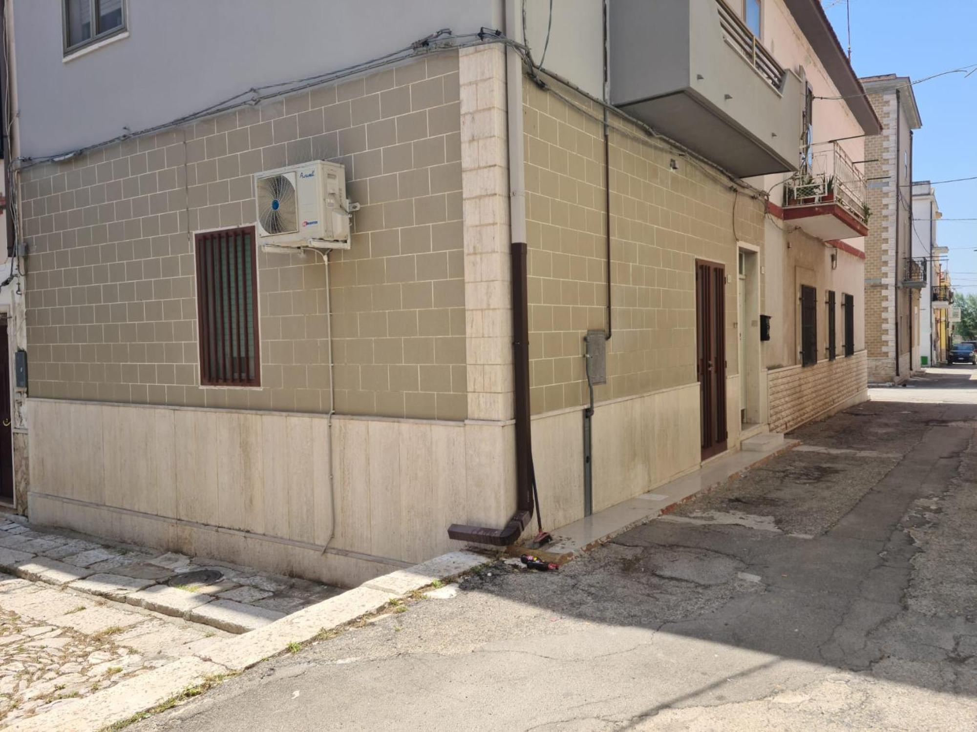 Le Stanze Di Ricci - Affittacamere Low Cost Лезина Экстерьер фото